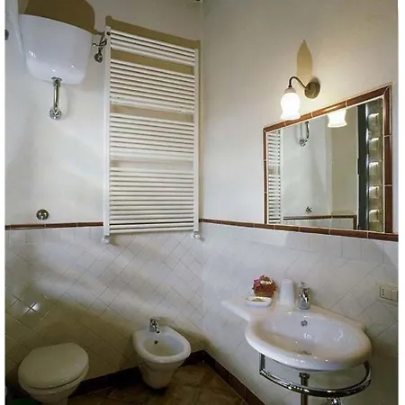 I Glicini Appartement *